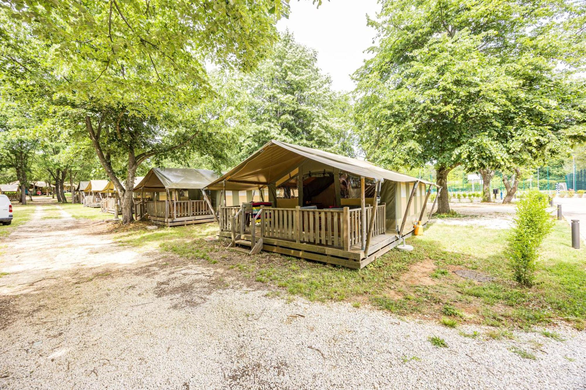 Easyatent Safari Tent Lanterna Cervar-Porat Room photo